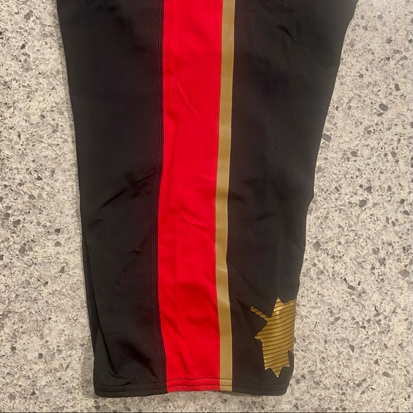 Speedo men Canada 🇨🇦 Olympic jammer. NWT. 32. - Picture 8 of 12